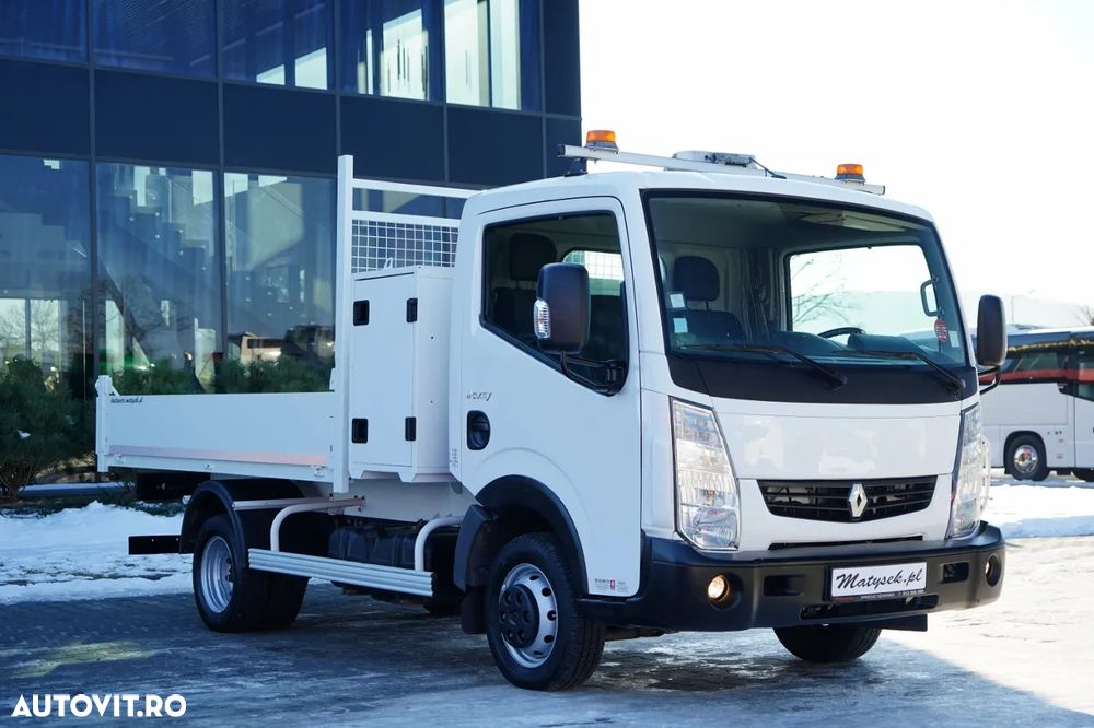 Renault MAXITY 140 / BALATĂ / DOUĂ TRANSPORTURI / MANUALĂ / 3 LOCURI / - 1