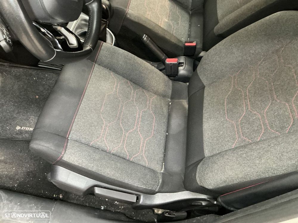 Citroën C3 Pure Tech Feel - 12