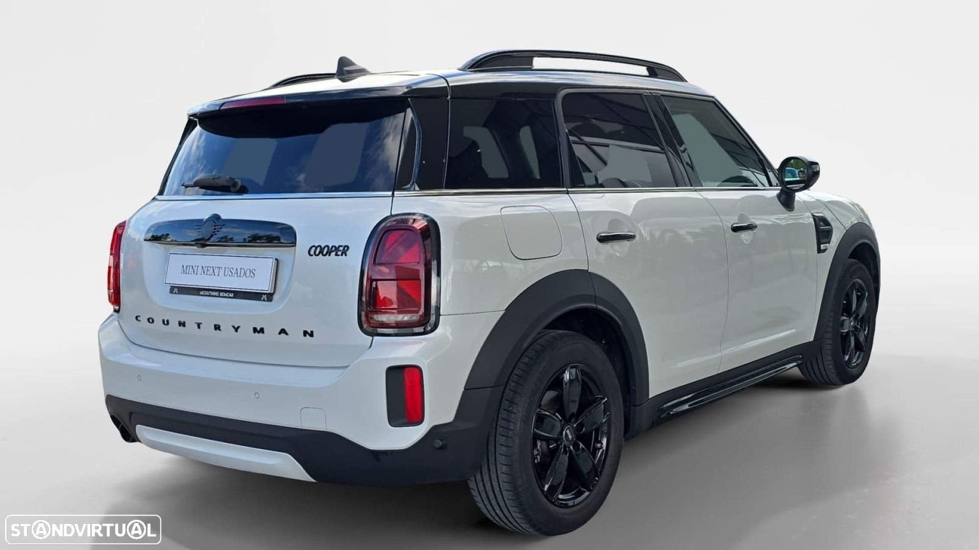 MINI Countryman Cooper Premium Classic Auto - 4