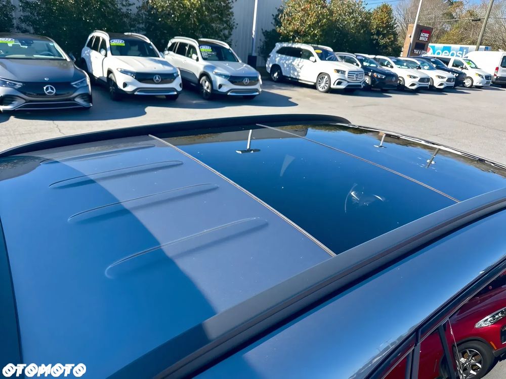 Mercedes-Benz GLC 300 4Matic 9G-TRONIC AMG Line - 9