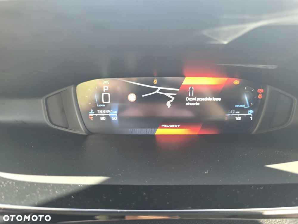 Peugeot 308 BlueHDi 130 EAT8 Business - 15
