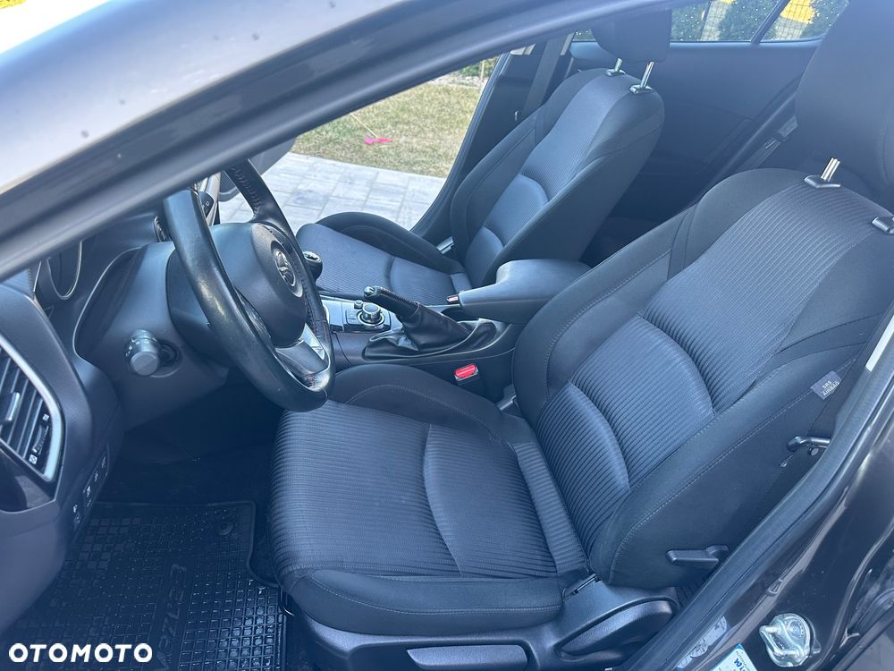 Mazda 3 1.5 D Skypassion - 26
