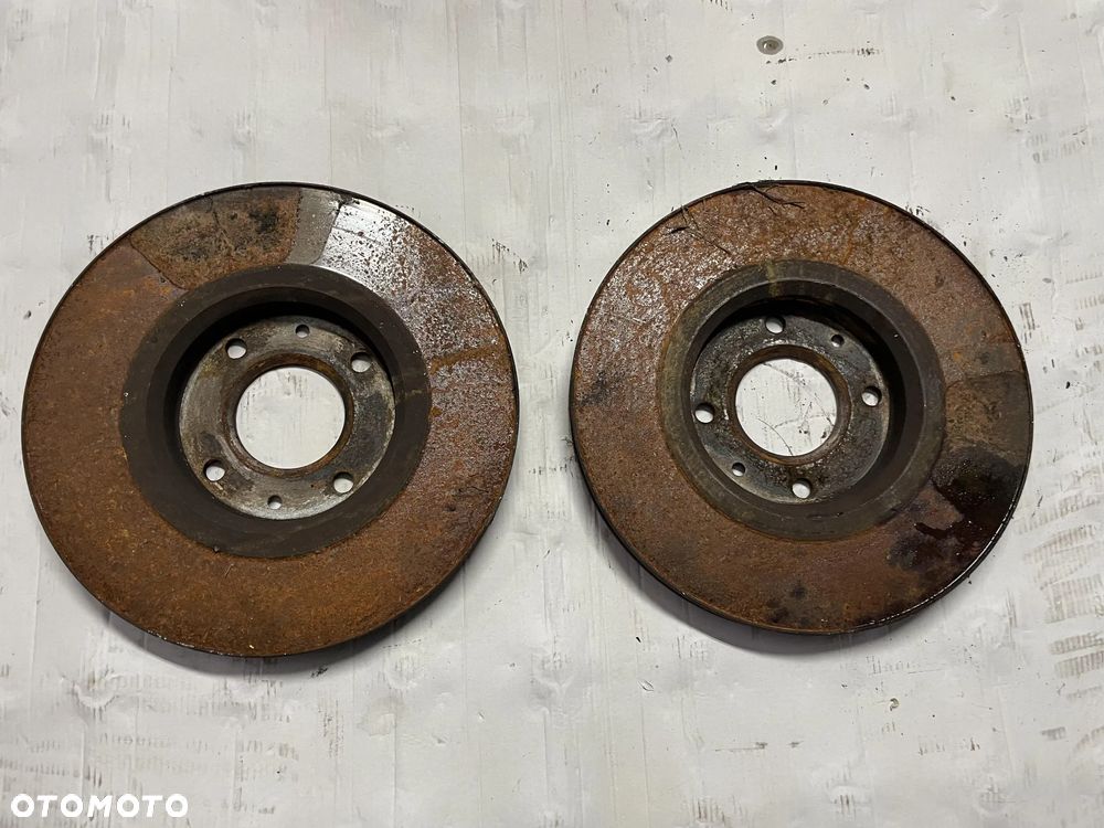 Tarcze hamulcowe Opel Crossland 1.2 TB - 2