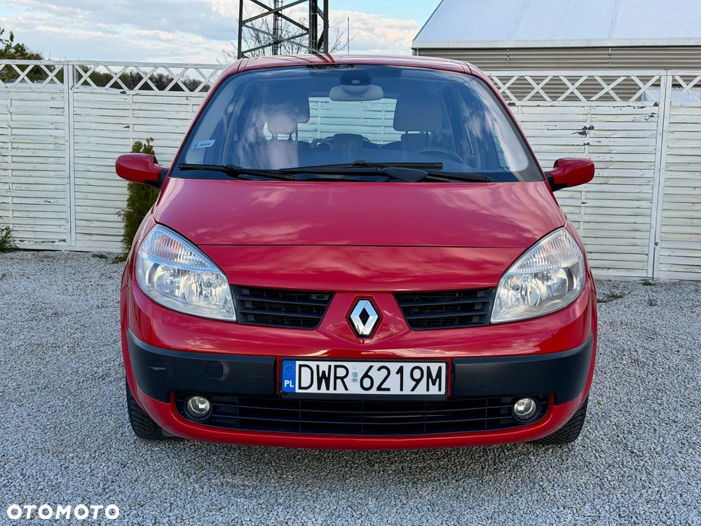 Renault Scenic 2.0 16V Dynamique - 13