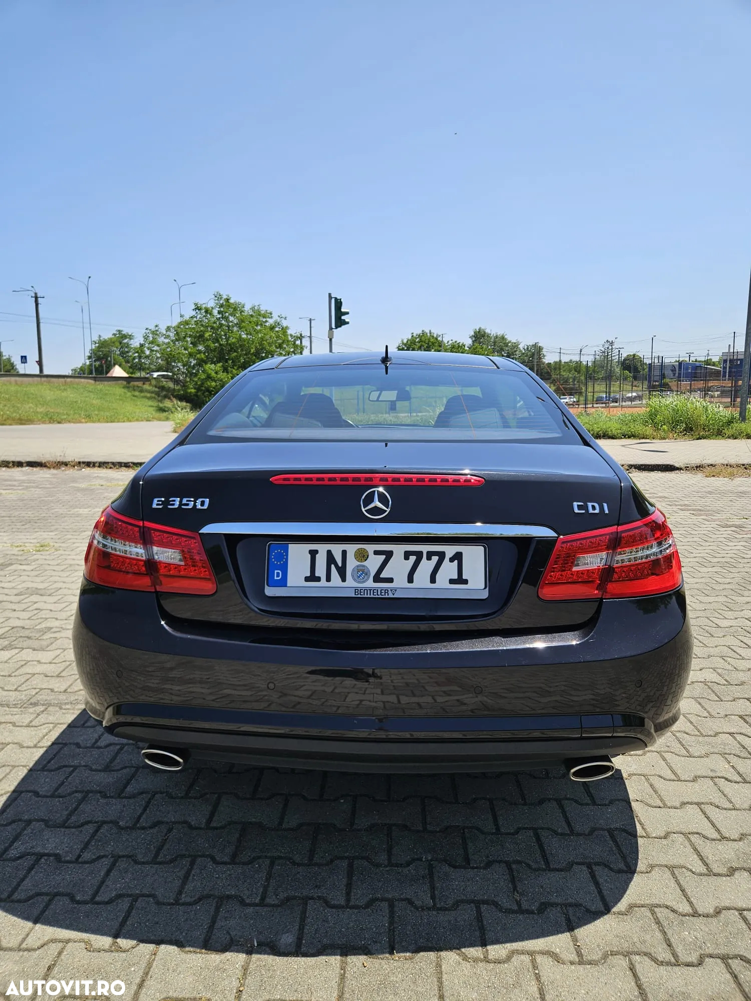 Mercedes-Benz E 350 CDI DPF Coupe BlueEFFICIENCY 7G-TRONIC Avantgarde - 14