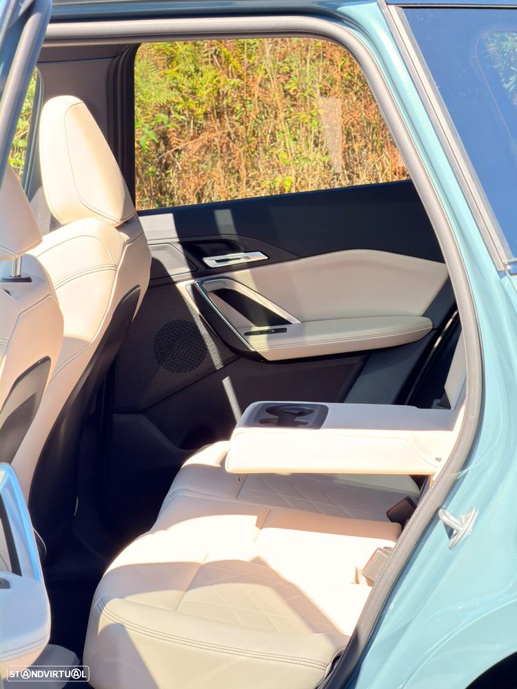BMW iX1 eDrive20 Pack Desportivo M Pro - 8