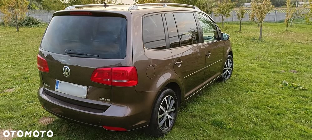 Volkswagen Touran 2.0 TDI DPF BlueMotion Technology Highline - 3