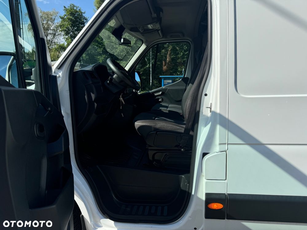 Renault Master - 13