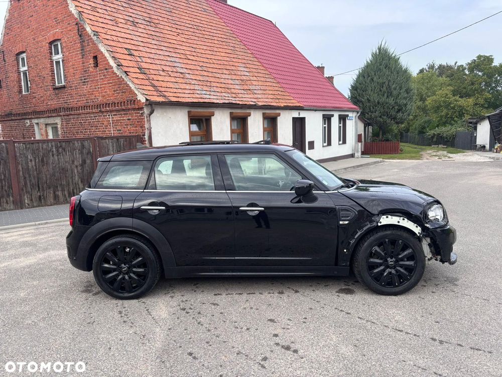 MINI Countryman Cooper Estate Edition - 4