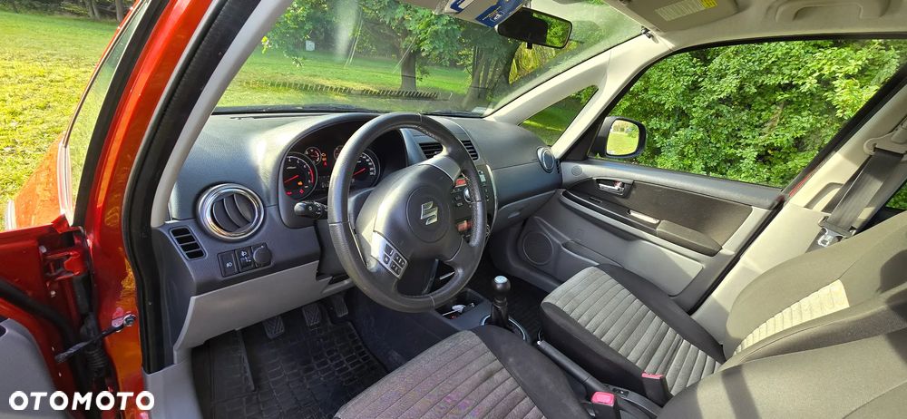 Suzuki SX4 1.6 Premium 4WD - 3