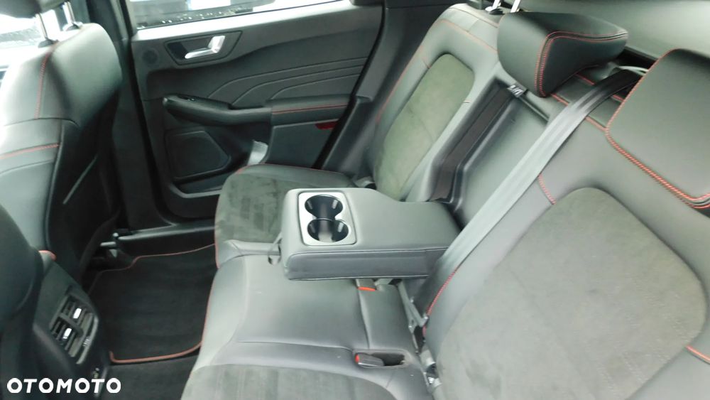 Ford Kuga ver-2-5-duratec-phev-st--line-x - 28