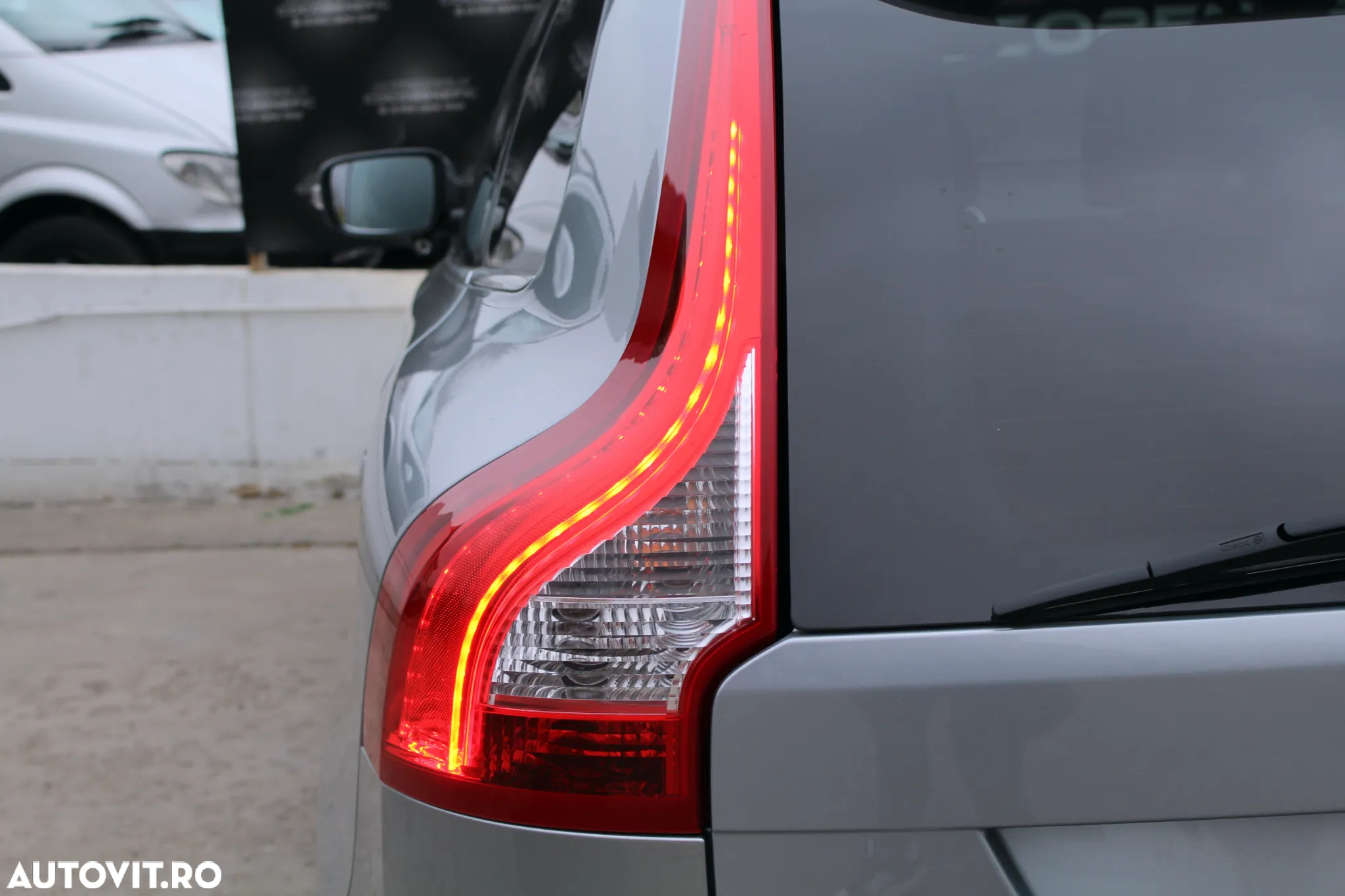 Volvo XC 60 D5 AWD Aut. Summum - 30