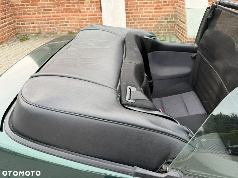 Volkswagen Golf Cabrio 2.0 Avantgarde - 24