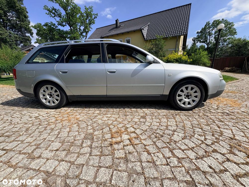 Audi A6 Avant - 2