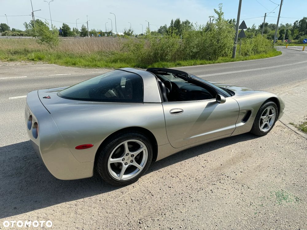 Chevrolet Corvette 5.7 - 19