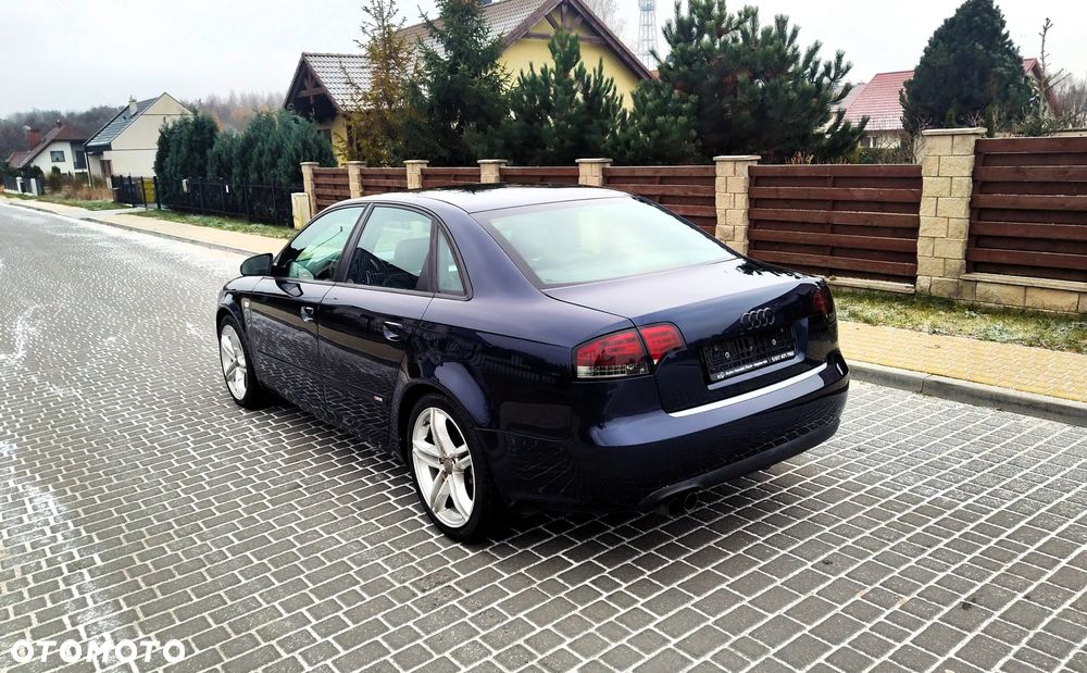 Audi A4 Limousine 2.0 TDI DPF - 8