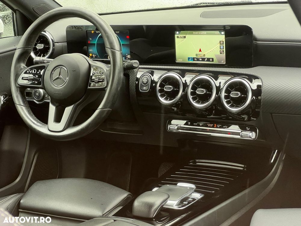 MERCEDES-BENZ A-Class 2019 — imagine 8