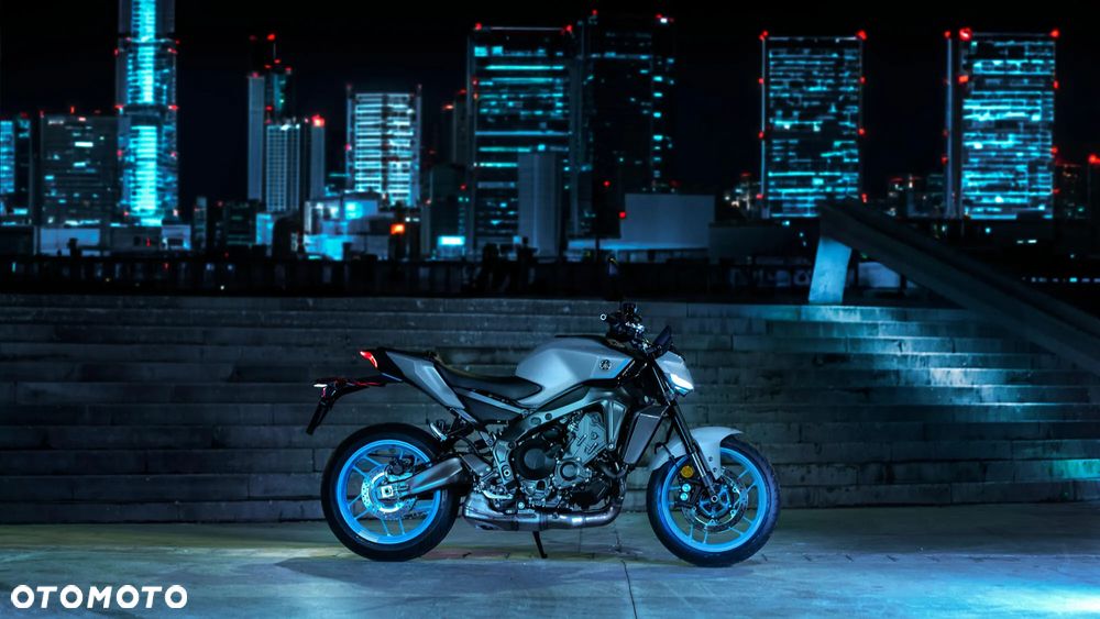 Yamaha MT - 6