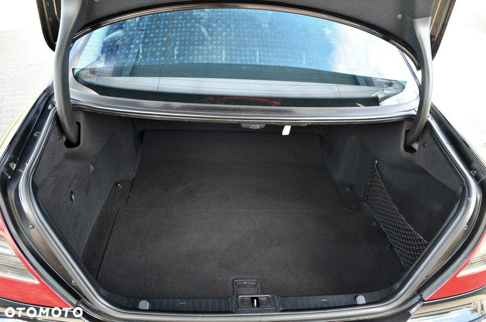 Mercedes-Benz Klasa E - 30