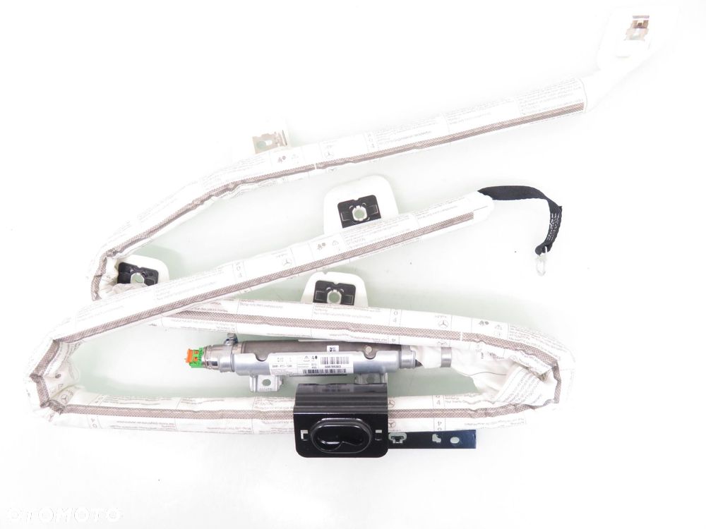 KURTYNA LEWA MERCEDES GLK X204 USA 608789303 A2048601931 - 5