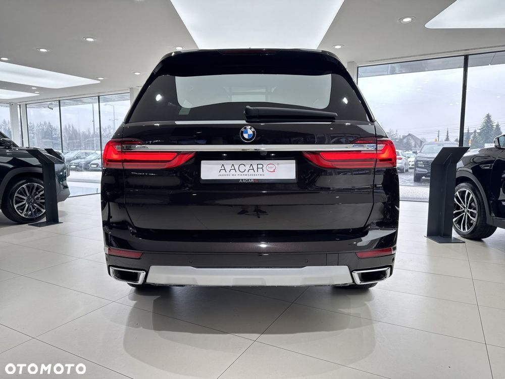 BMW X7 - 4