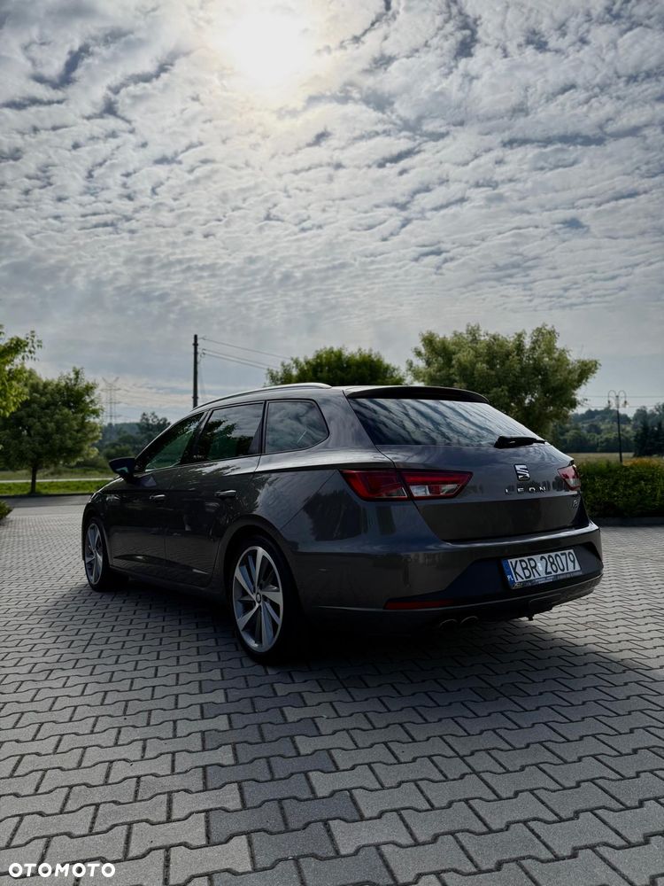Seat Leon 2.0 TDI FR S&S - 4