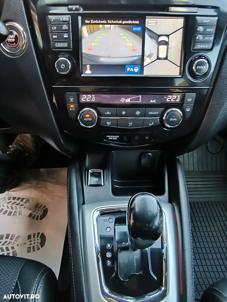 Nissan Qashqai 1.6 DCI Xtronic TEKNA - 10