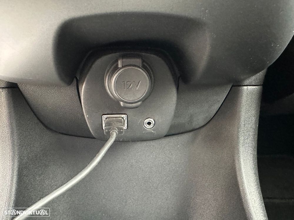 Toyota Aygo 1.0 X-Play+X-Touch - 25