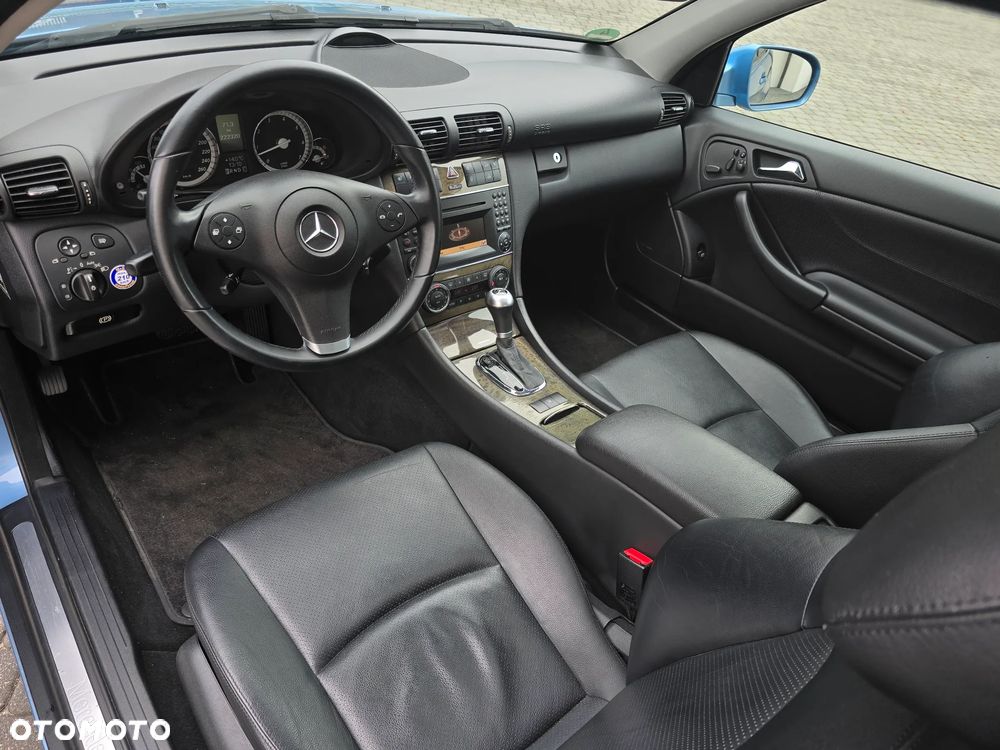 Mercedes-Benz CLC 250 7G-TRONIC Special Edition - 17