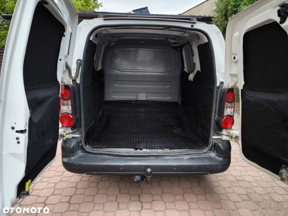 Peugeot Partner - 8