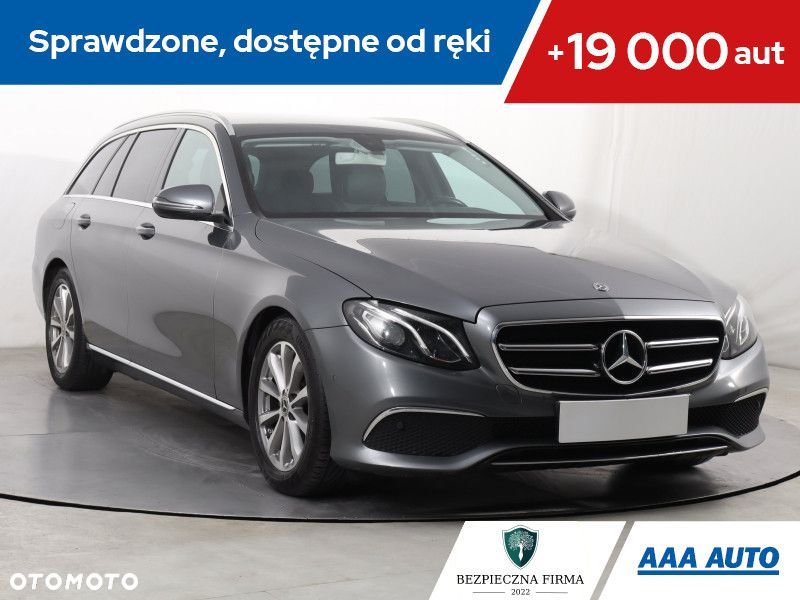 Mercedes-Benz Klasa E - 1