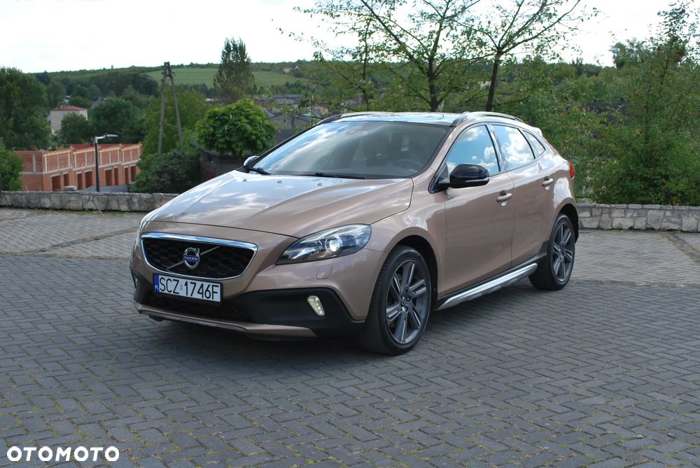 Volvo V40 Cross Country D4 Summum - 2
