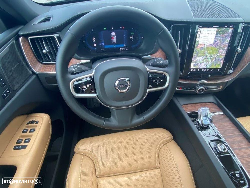 Volvo XC 60 2.0 T6 PHEV Ultra Bright - 9