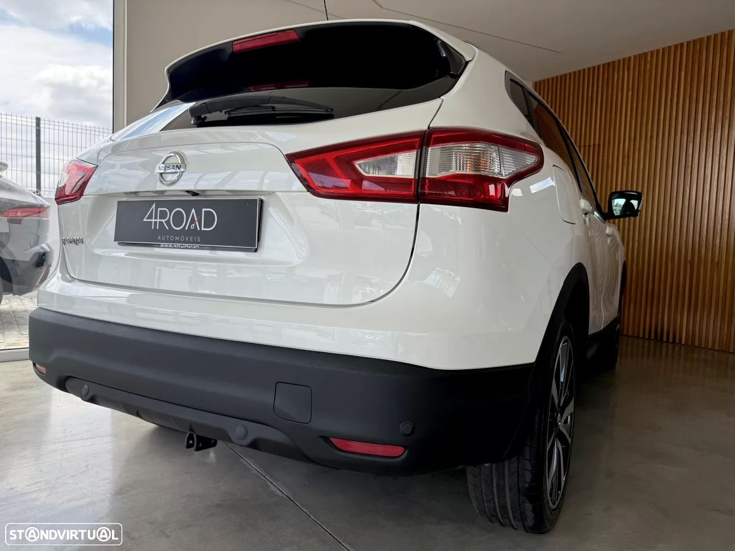 Nissan Qashqai 1.5 dCi Tekna Premium 18 360 - 8