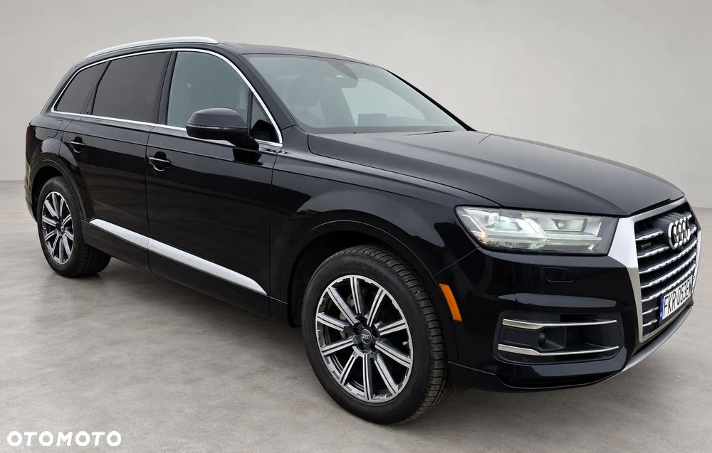 Audi Q7 3.0 TFSI Quattro Tiptr - 5