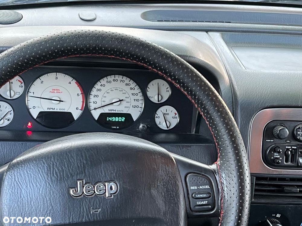 Jeep Grand Cherokee 4.0 Laredo - 10