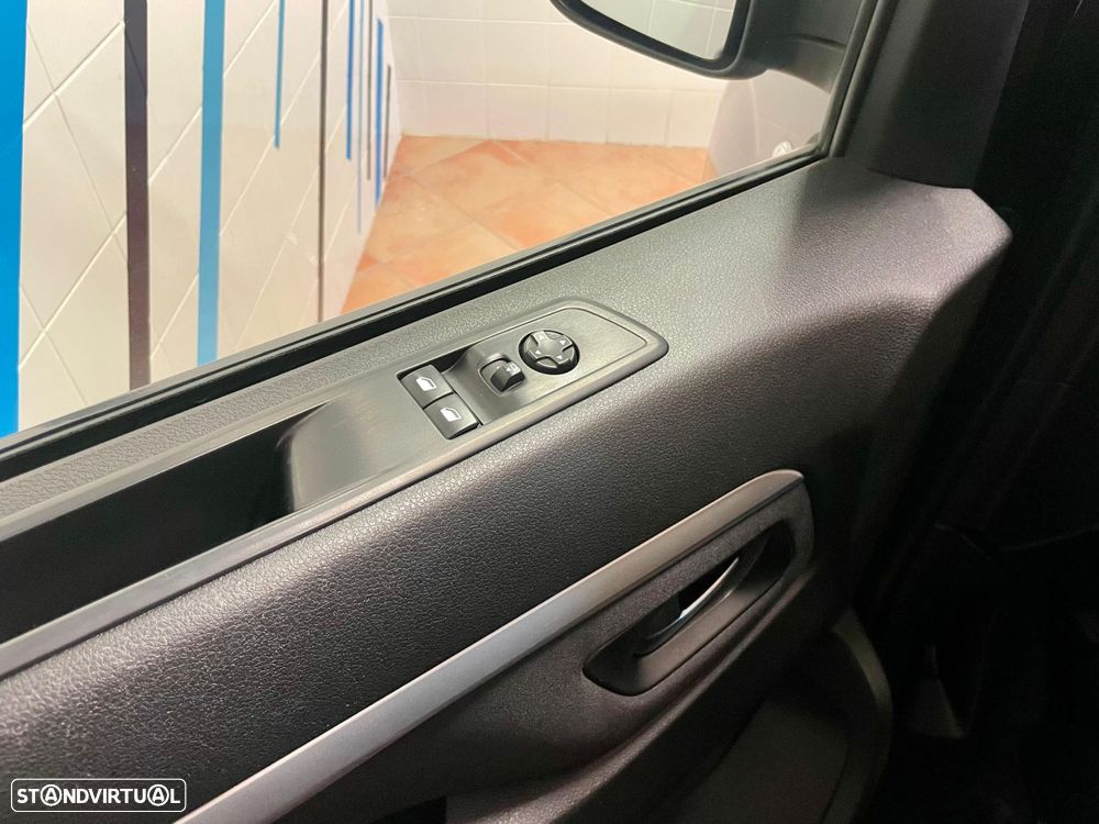 Toyota Proace Verso 1.5 D-4D L2 1.2T Comfort 9L - 21