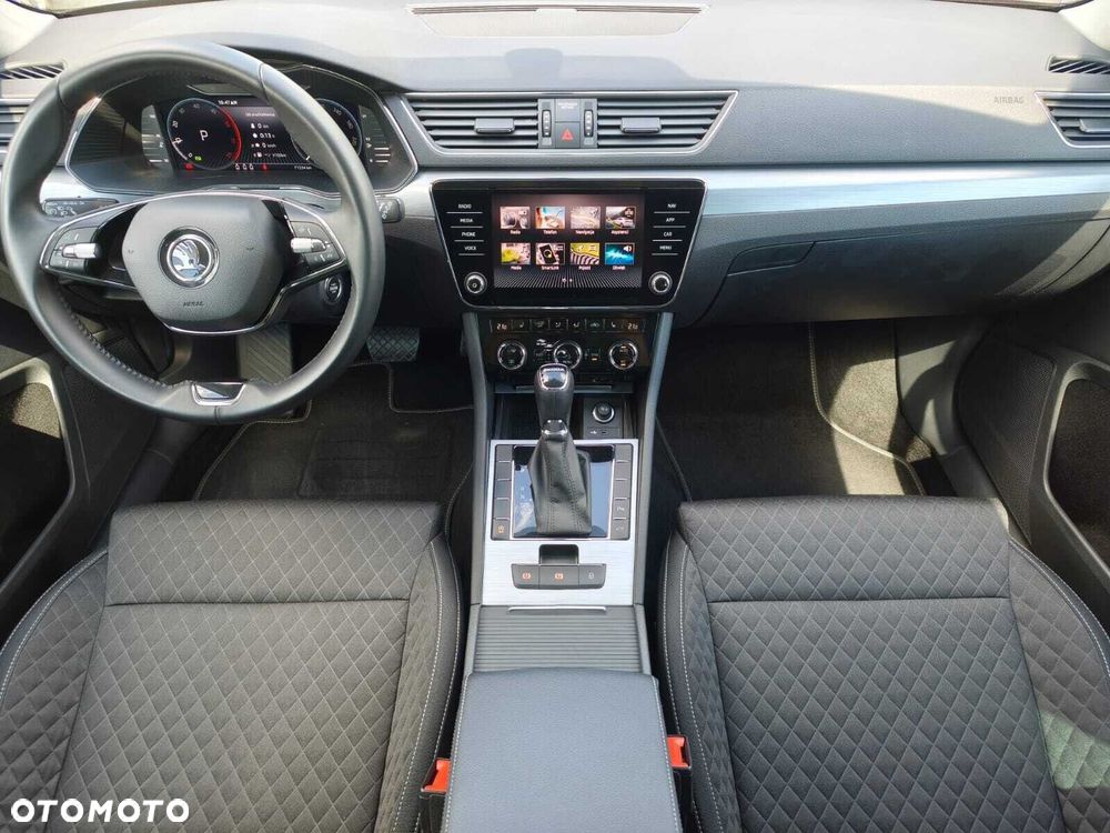 Skoda Superb 2.0 TDI SCR Ambition DSG - 5