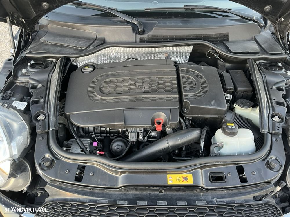 MINI Cabrio Cooper SD - 15