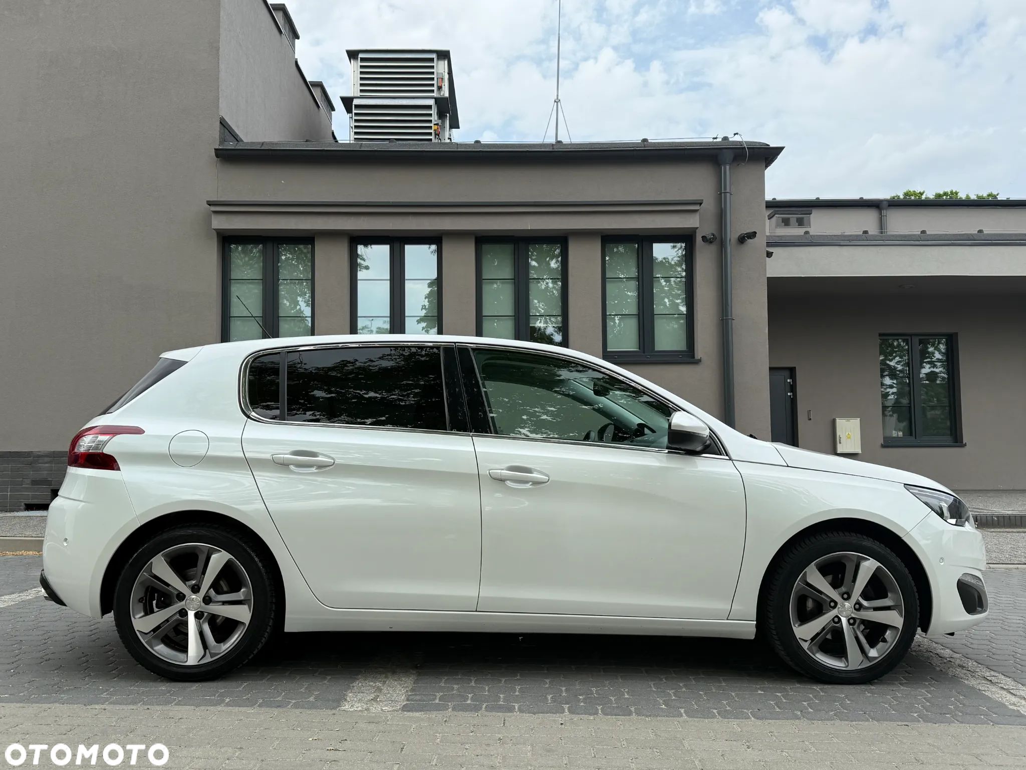 Peugeot 308 1.2 PureTech Allure S&S - 1
