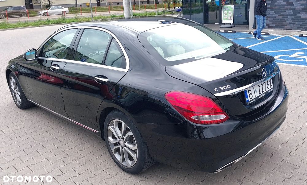 Mercedes-Benz Klasa C 300 7G-TRONIC - 5