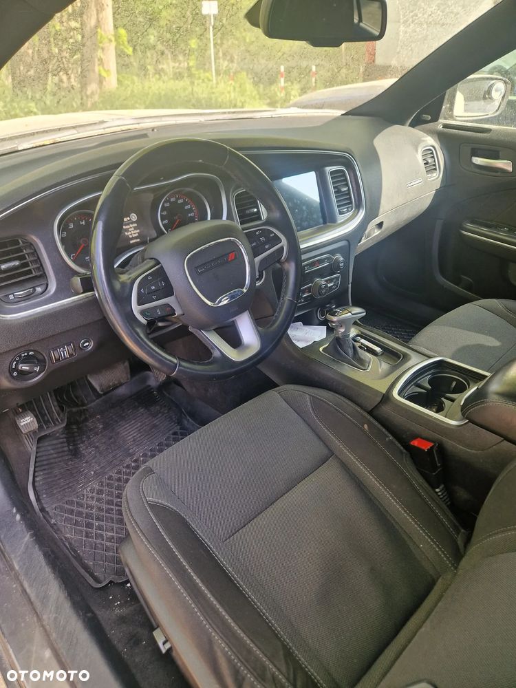 Dodge Charger - 3