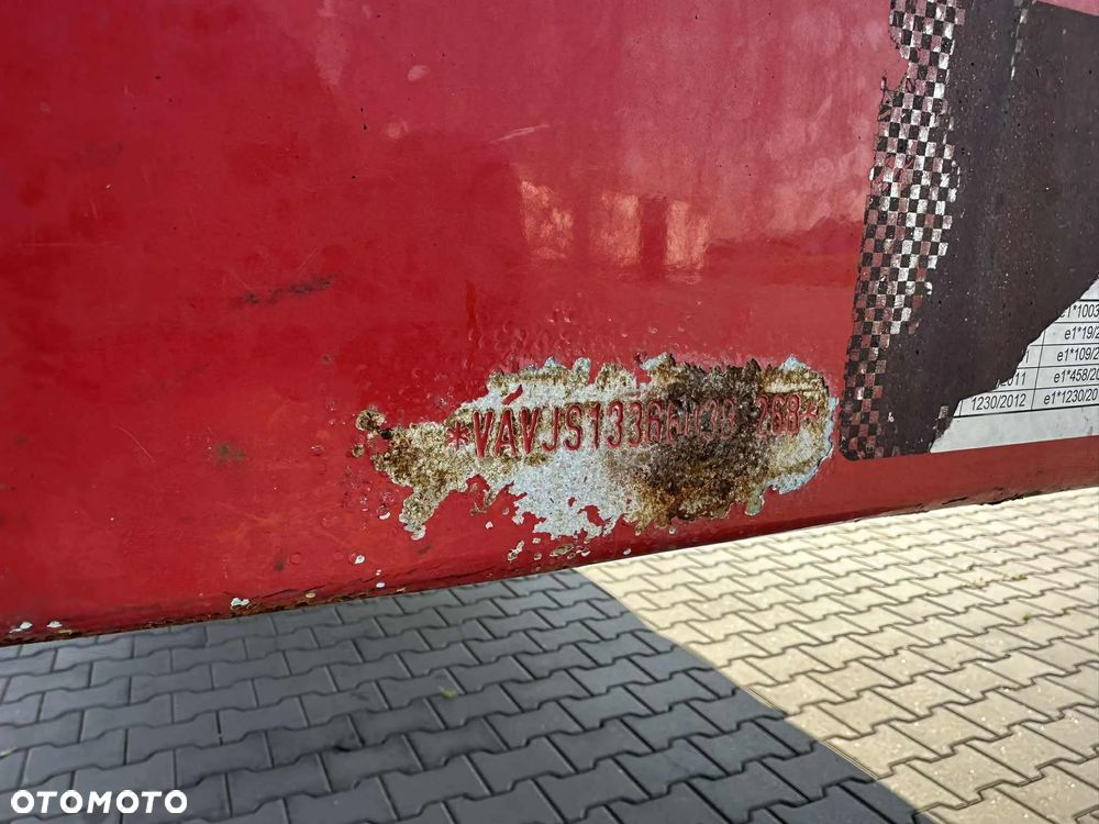 Schwarzmuller S1 - 12