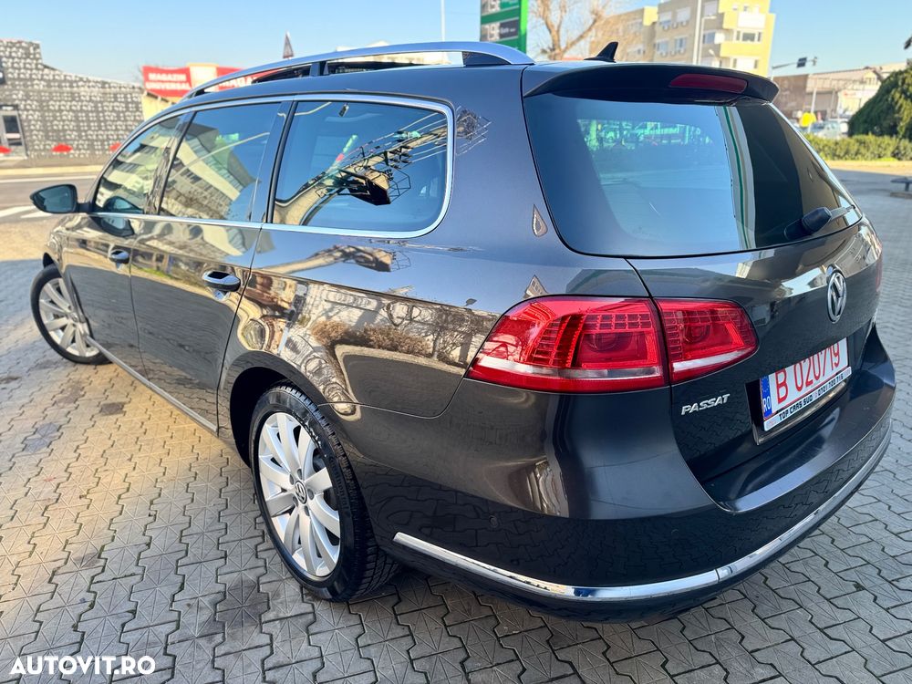 Volkswagen Passat - 5