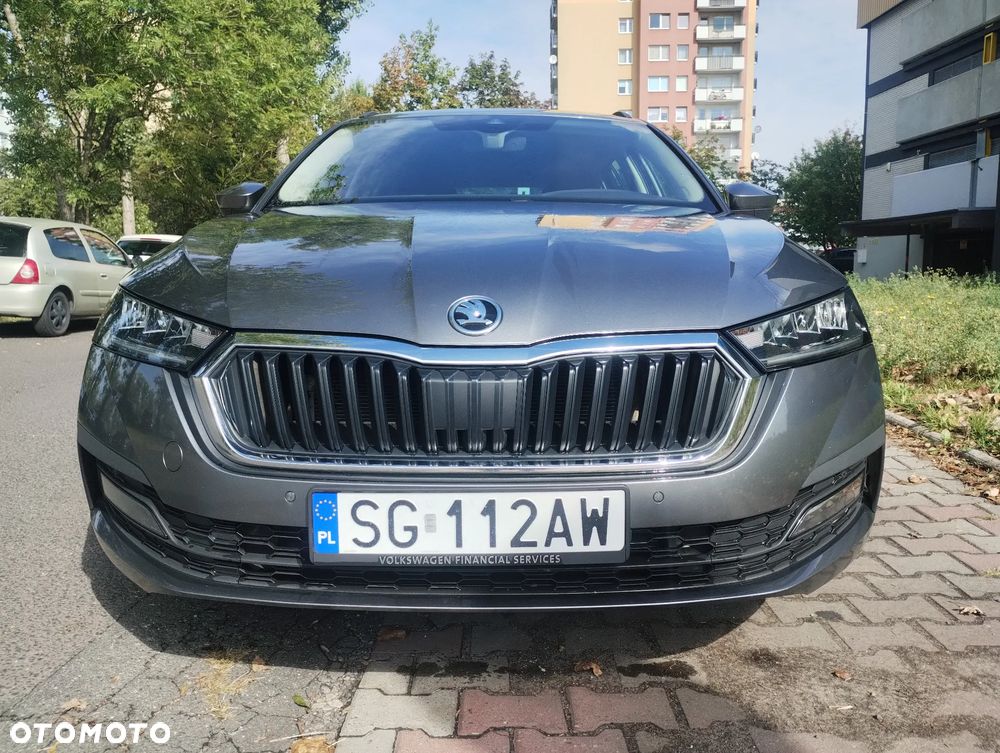 Skoda Octavia 2.0 TDI Ambition DSG - 2