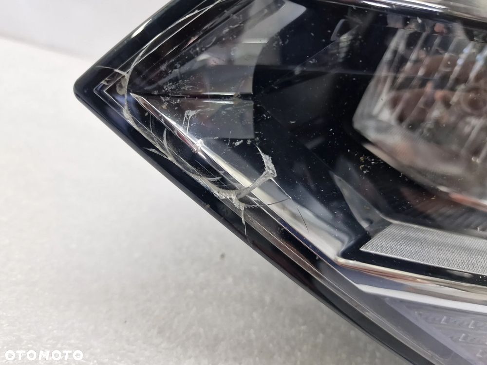 VW TOURAN 5TB 15- LEWA ZWYKŁA LAMPA PRZEDNIA PRZÓD , NR 5TB941005A , NR AUKCJI LA460 - 4