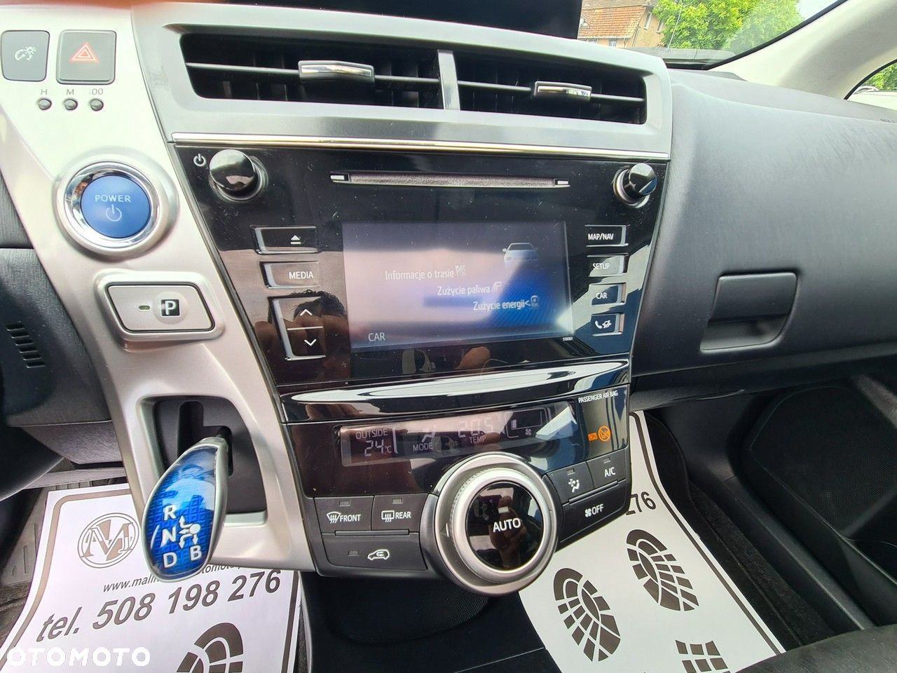Toyota Prius+ Hybrid 135 Prestige - 17