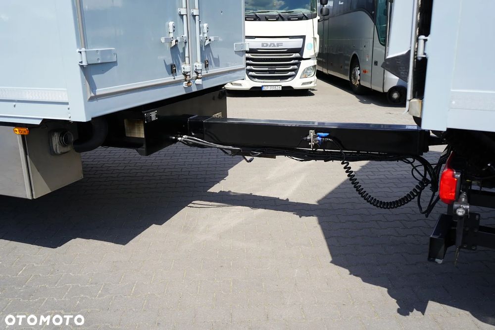 DAF / CF / 290 / ACC / EURO 6 / IZOTERMA + WINDA / ZESTAW PRZEJAZDOWY - 38