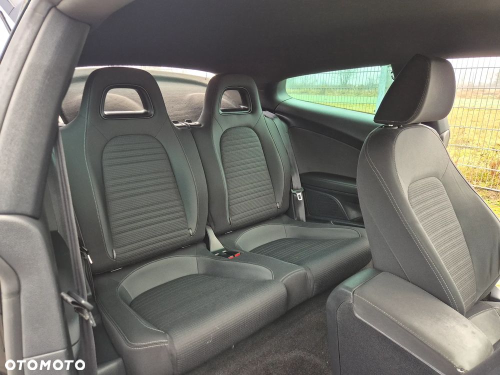 Volkswagen Scirocco 2.0 TDI Match - 8
