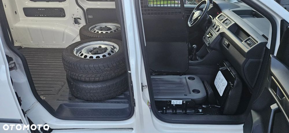 Volkswagen Caddy - 39